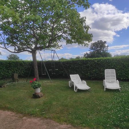 Gite Le Vieux Perrin Villa Andelaroche Bagian luar foto