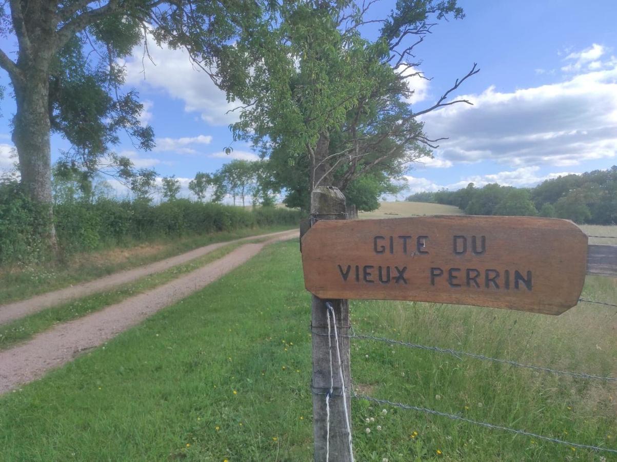 Gite Le Vieux Perrin Villa Andelaroche Bagian luar foto